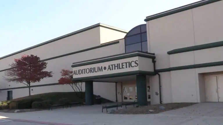 Exterior image of Waubonsie auditorium, Waubonsie Valley High School