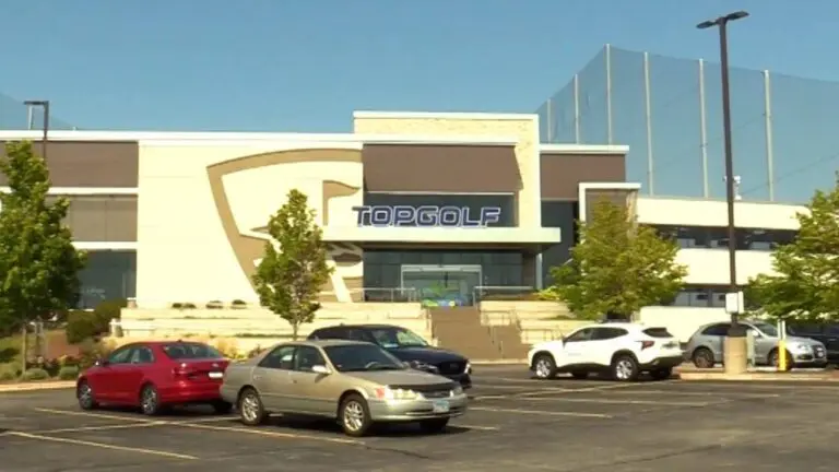 The Naperville Topgolf building