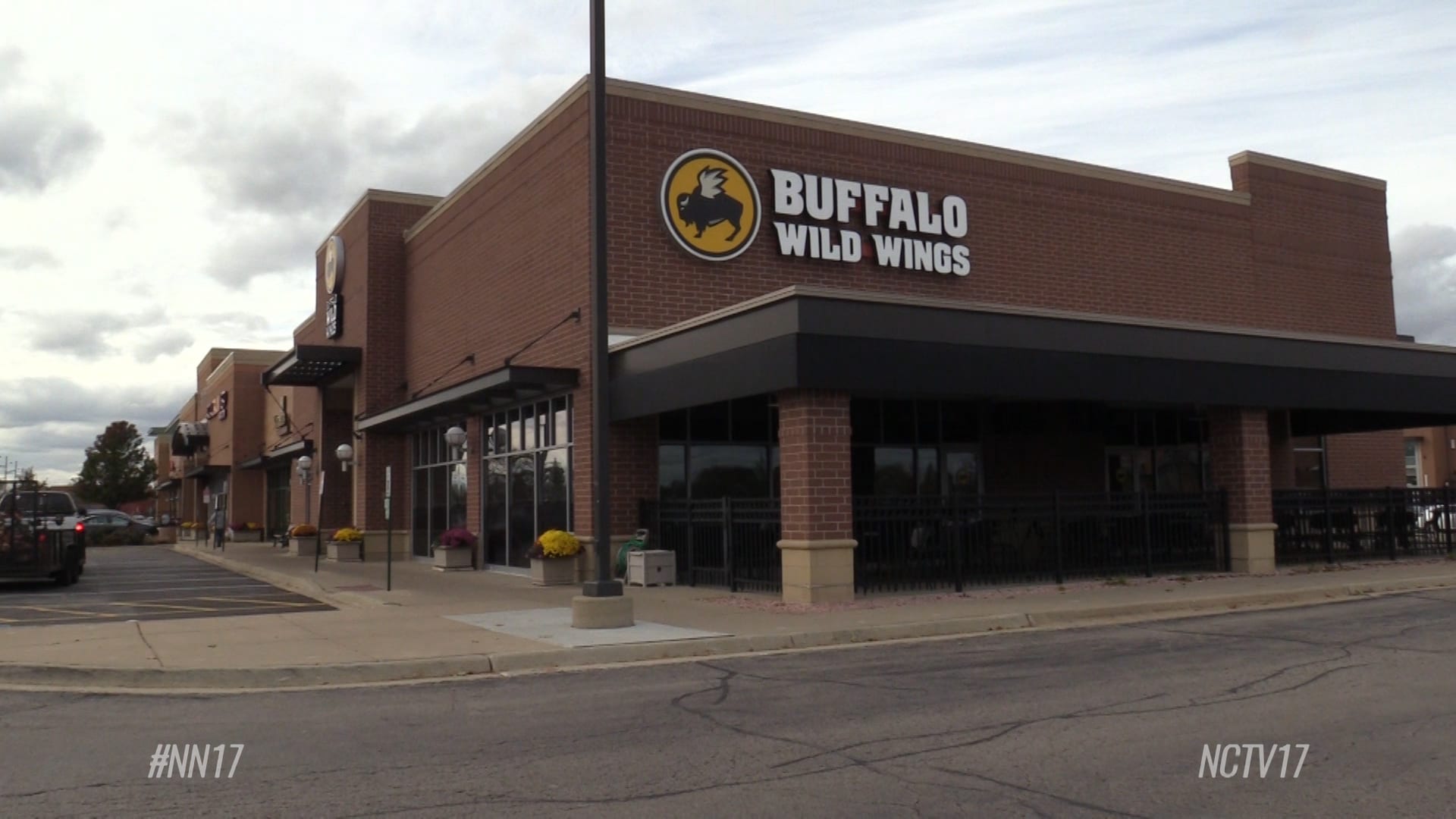 Naperville Leaders Respond To Buffalo Wild Wings Discrimination Nctv17 5710