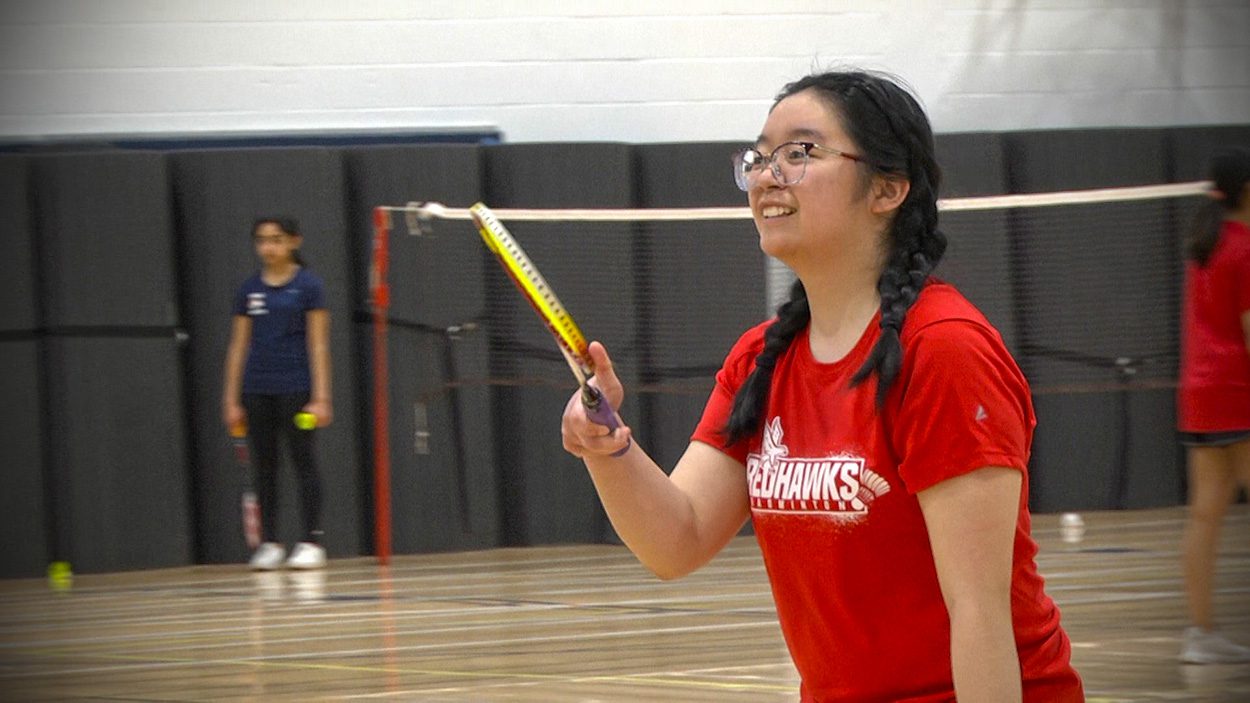 Naperville Central badminton picks up narrow team win over Naperville North