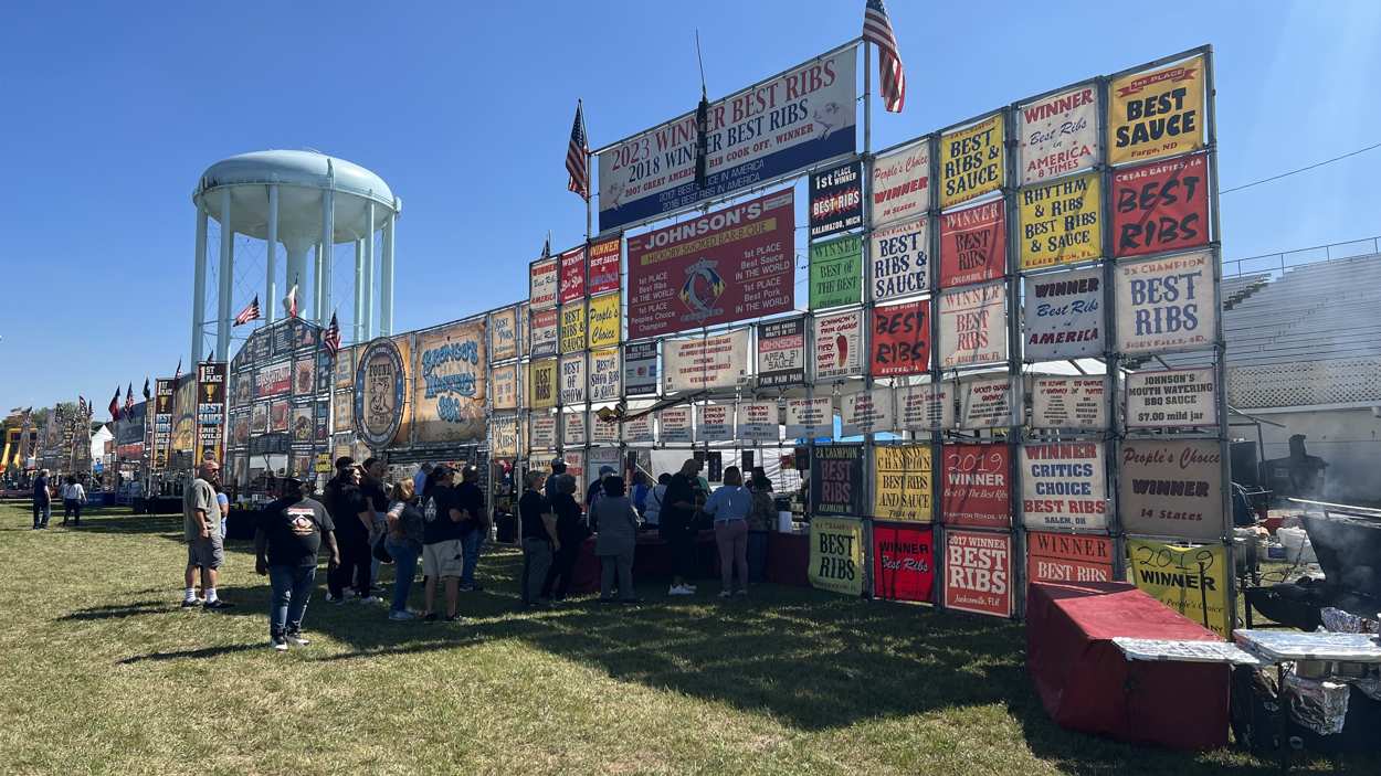 2023 Ribfest kicks off at the DuPage Event Center and Fairgrounds