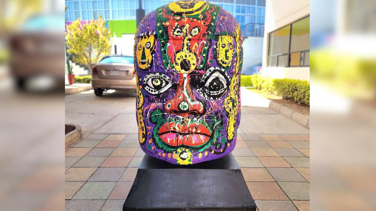 33 stone heads to be displayed around DuPage County in “Olmec Trails