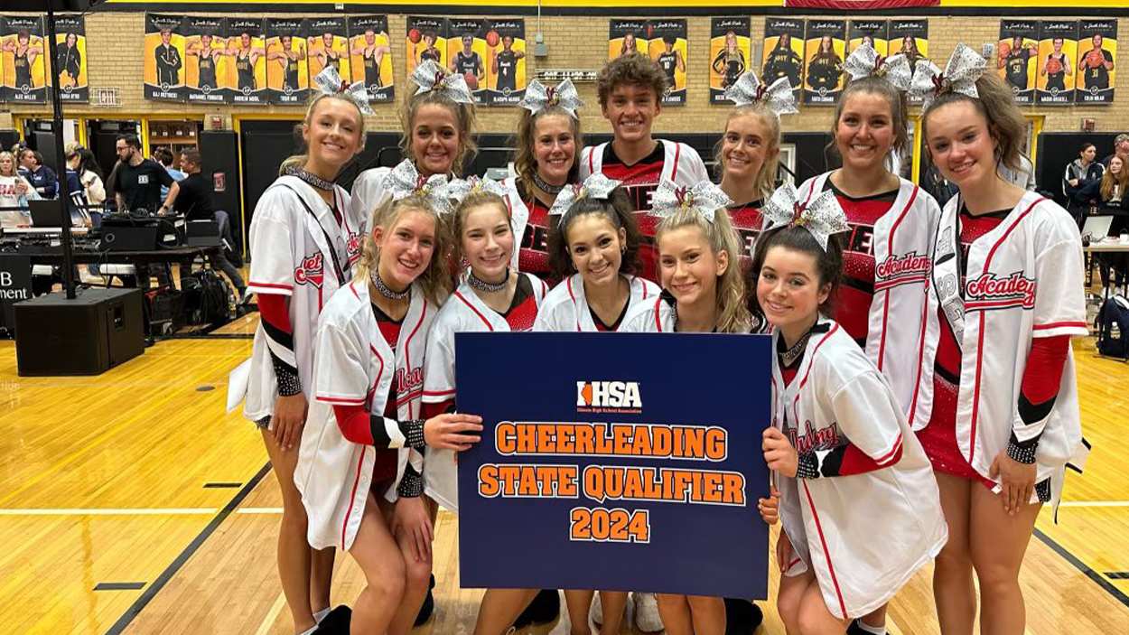 Academy cheerleading finishes 10th at the IHSA state meet NCTV17