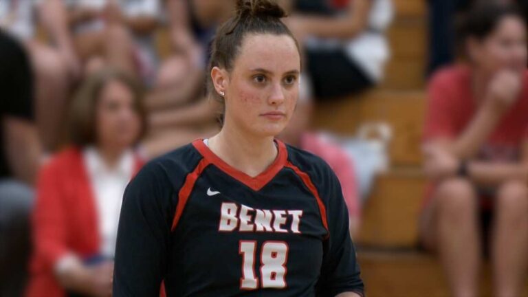 Sophia Pursley gets ready for the serve against Carmel.