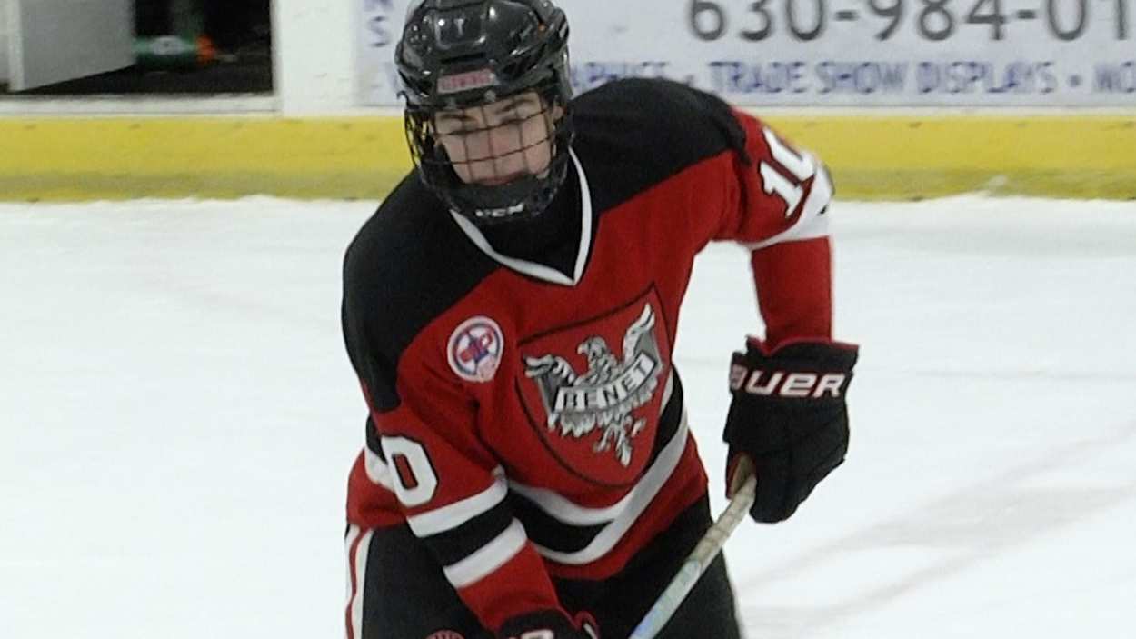 Benet Academy hockey defeats Providence Catholic to improve to 13-0 in CCHL